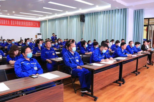 化工公司 我身边的党史故事 巡回宣讲团到公司宣讲